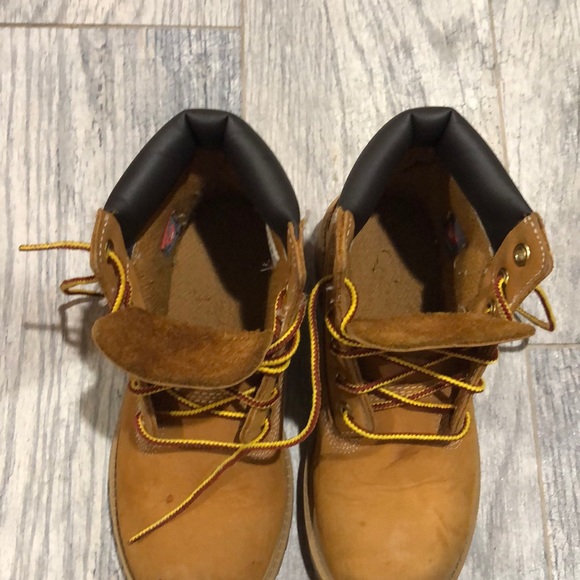 Timberlands - Picture 3 of 4